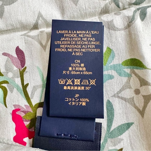 Louis Vuitton Floral Multicolor Monogram Square Bandana Scarf - Picture 10 of 12